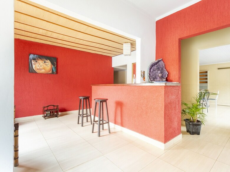 Hotel Bougainville