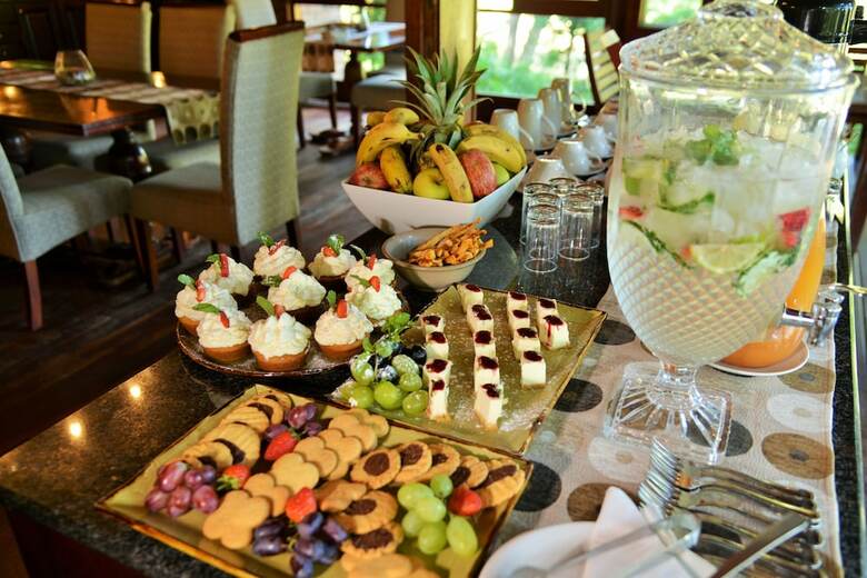 Hotel Imbali Safari Lodge