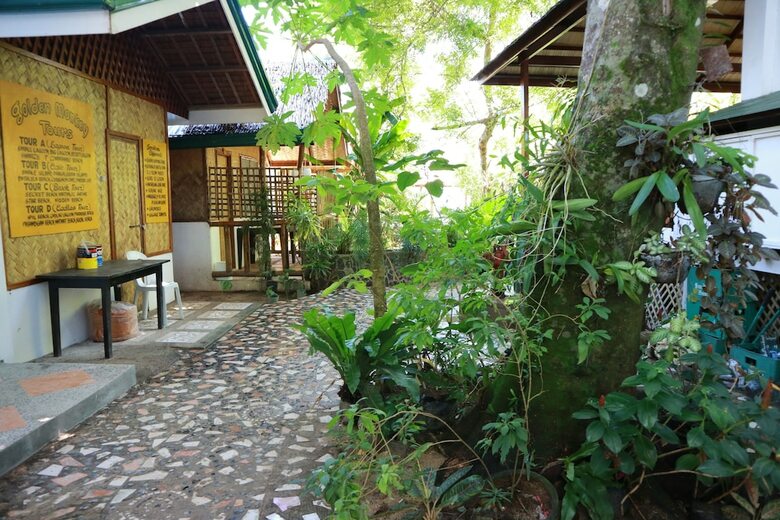 Hotel Golden Monkey Cottages