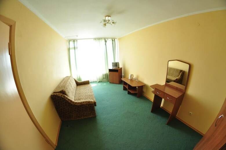 Tourist Hotel