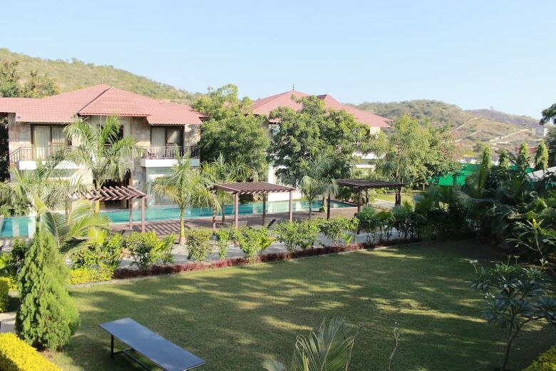 Hotel Ramya Resort & Spa
