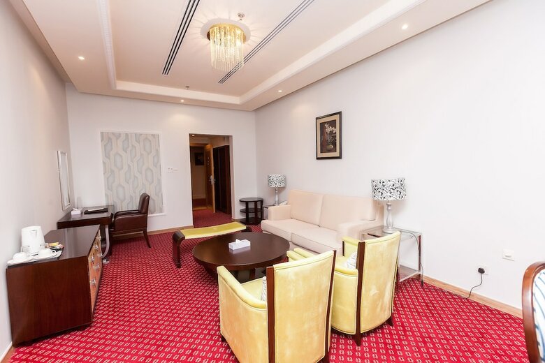 Red Castle Hotel