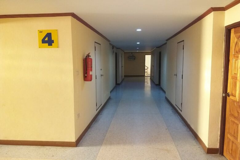 99 Inn Hotel