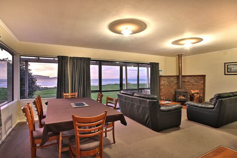 Catlins Beach House