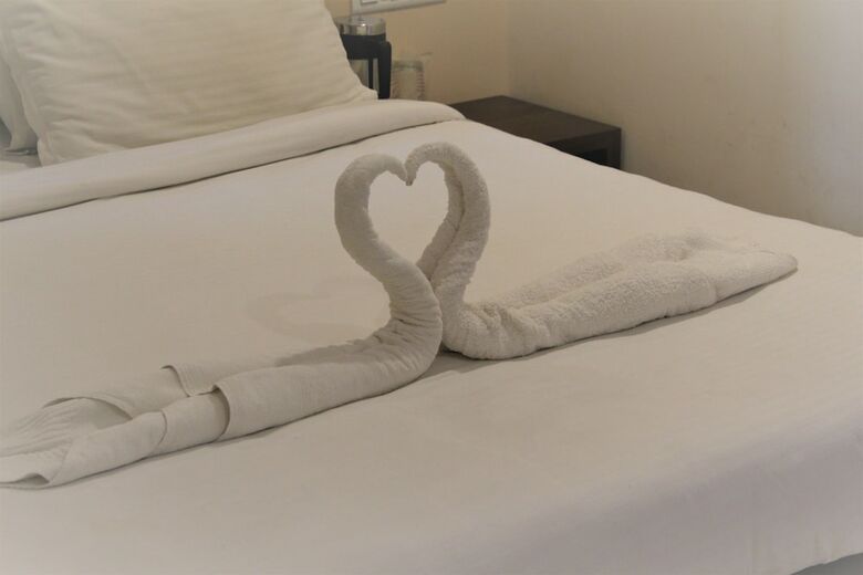 Hotel White Feather Toran Resort