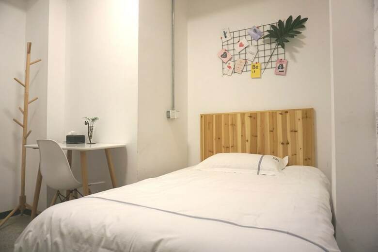 Bed & Breakfast Zero Five One Seven Inn