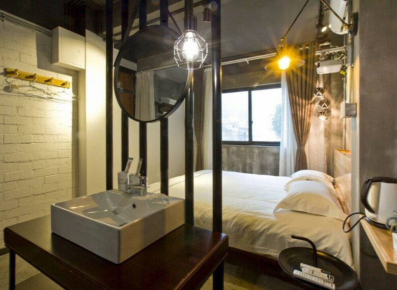 Bed & Breakfast Zero Five One Seven Inn