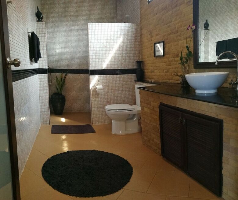 Amintra 5 Villa