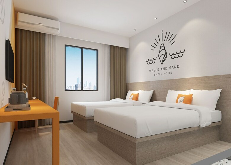 Greentree Inn Shanghai Disney Hotel