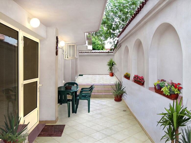 Art Apartments Milchevi