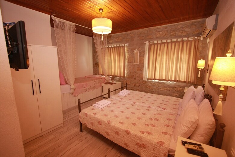 Hotel Imerek Tas Ev Otel