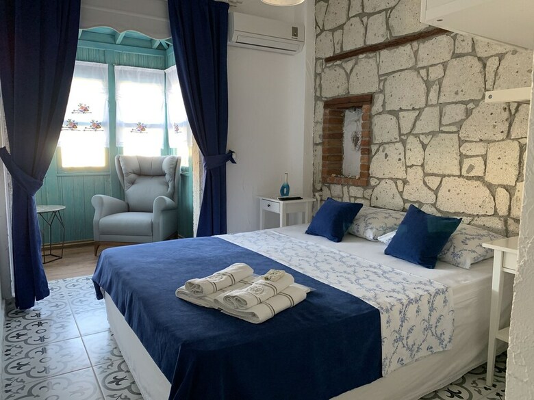 Windmill Alacati Boutique Hotel