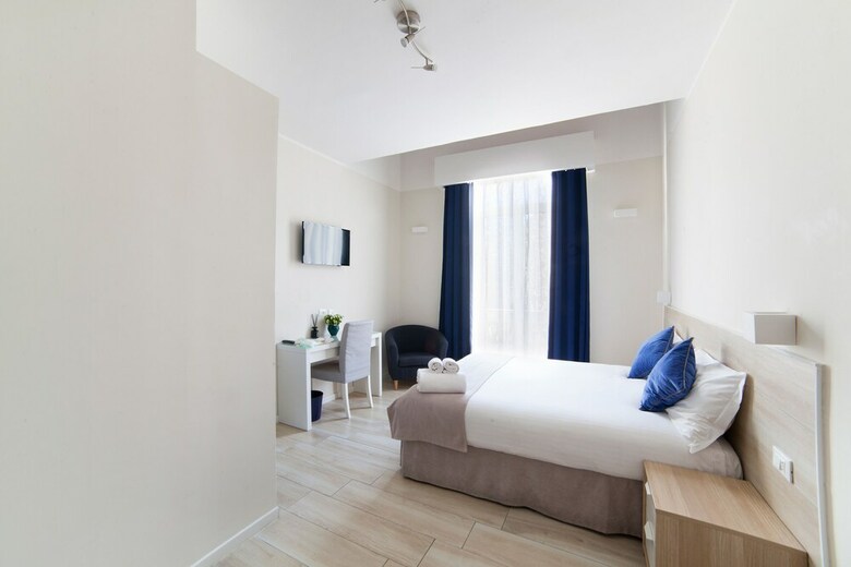 Hotel Dada Suites