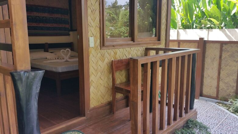 Pension El Nido Dragonfly