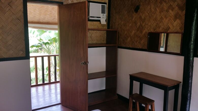 Pension El Nido Dragonfly