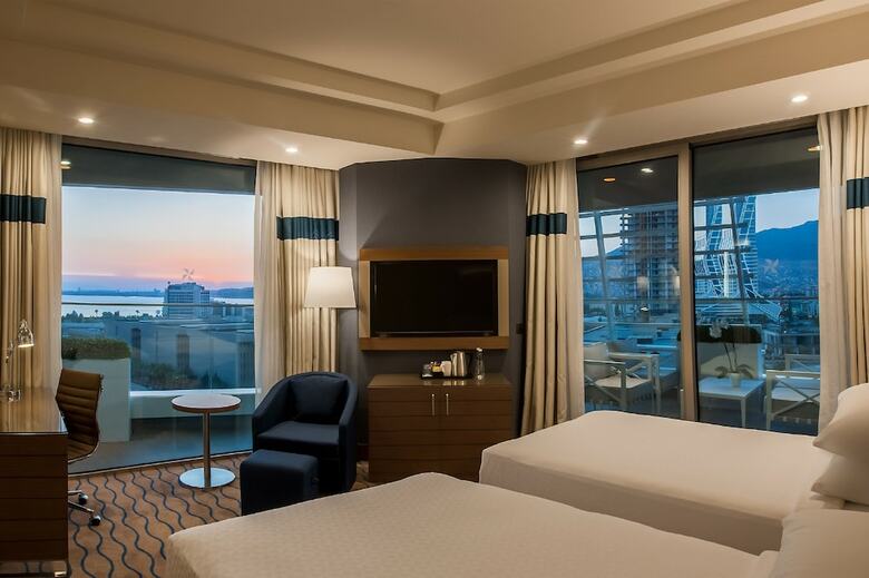 Hotel Four Points By Sheraton Izmir
