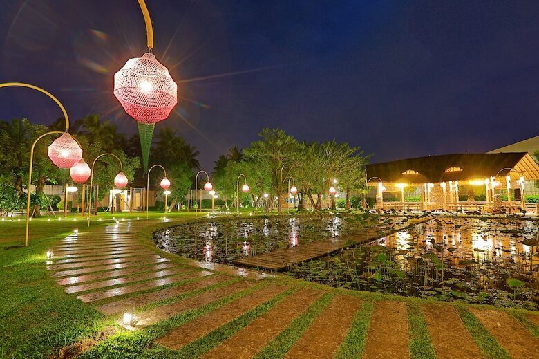 Hotel The Buffalo Amphawa