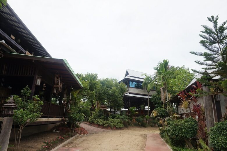 Hotel Bantunglom Resort