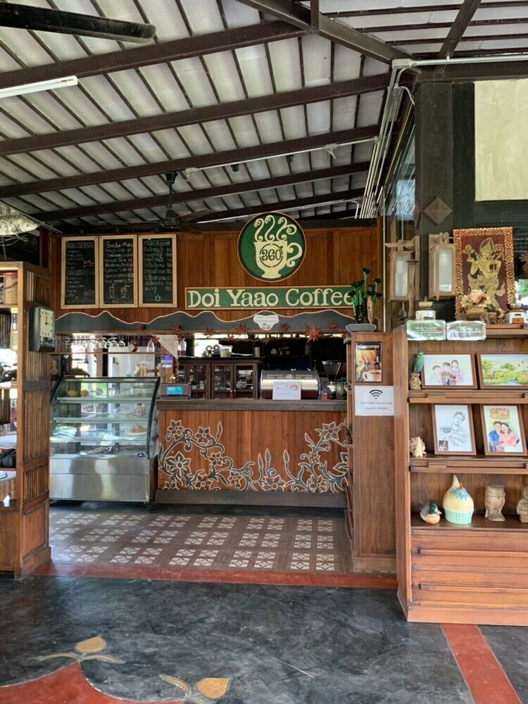 Hotel Bantunglom Resort
