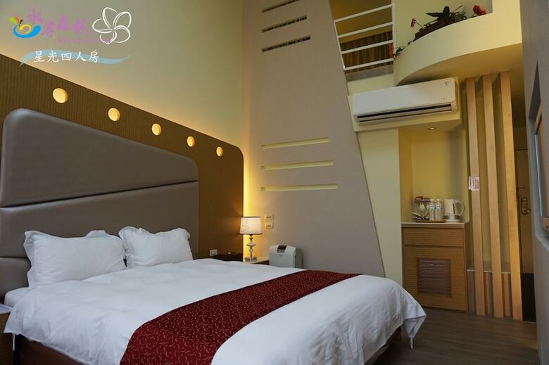 Hotel River Forest Leisure Farm