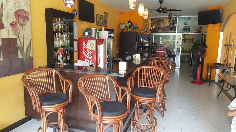 Hotel Pitstop Restaurant And Guesthouse