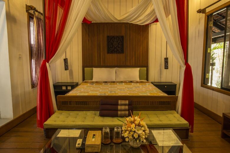 Hotel Romduol Island Chalet