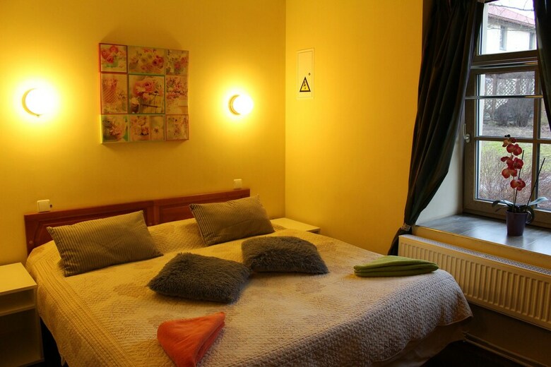 Bed & Breakfast Sleep In Bnb