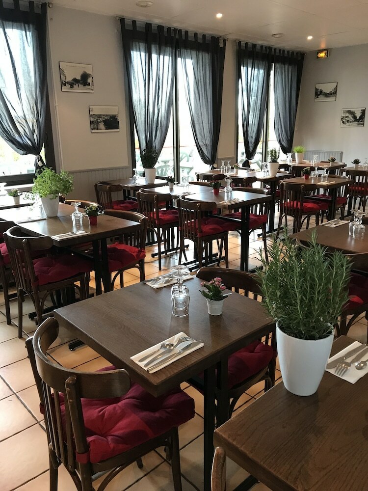 Hotel H�tel Le Pavillon de L'a�ro