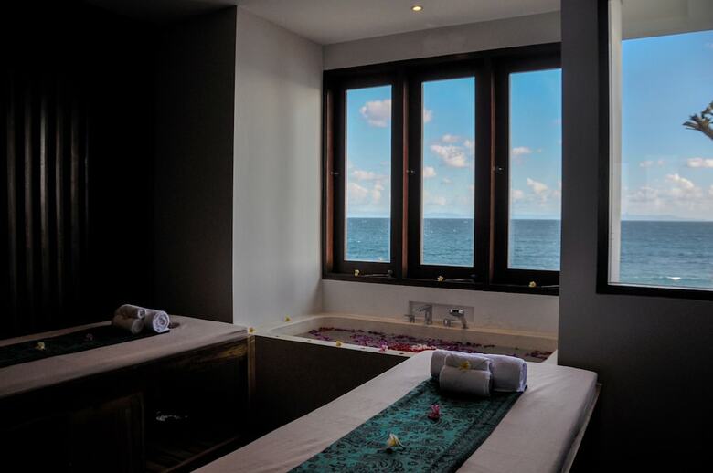Hotel Rajavilla Lombok Resort