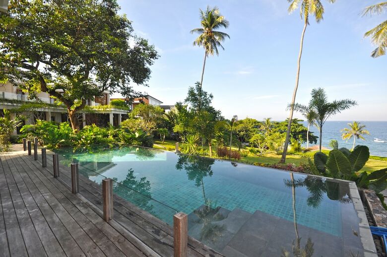 Hotel Rajavilla Lombok Resort