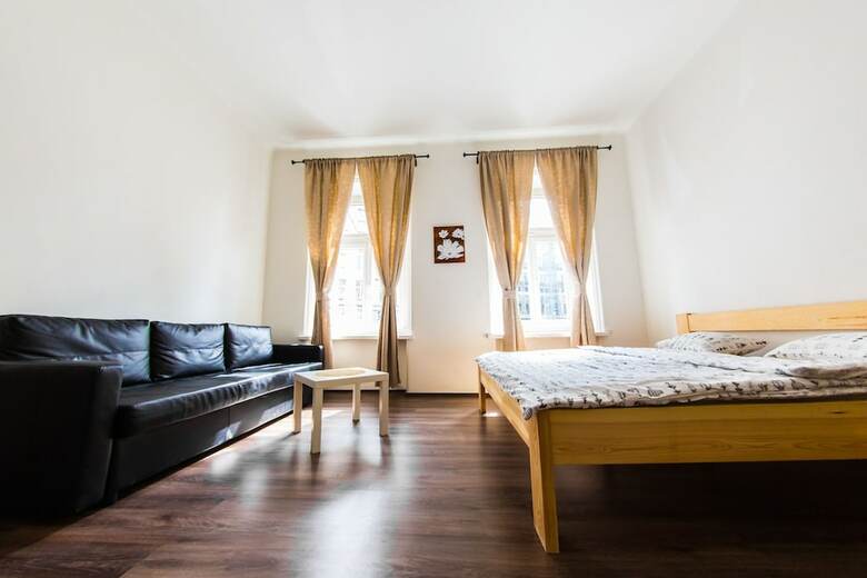 Freedom Rooms And Apartments