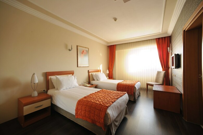 Emin Kocak Hotel