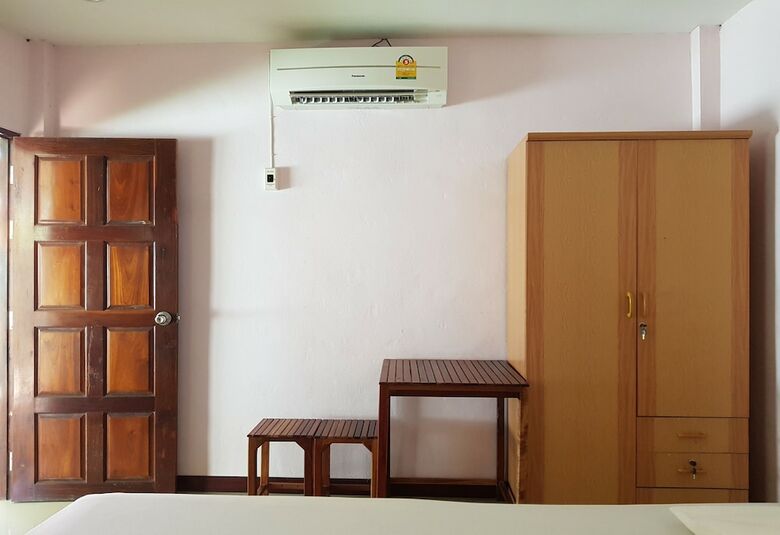 Hotel Filmthong Resort