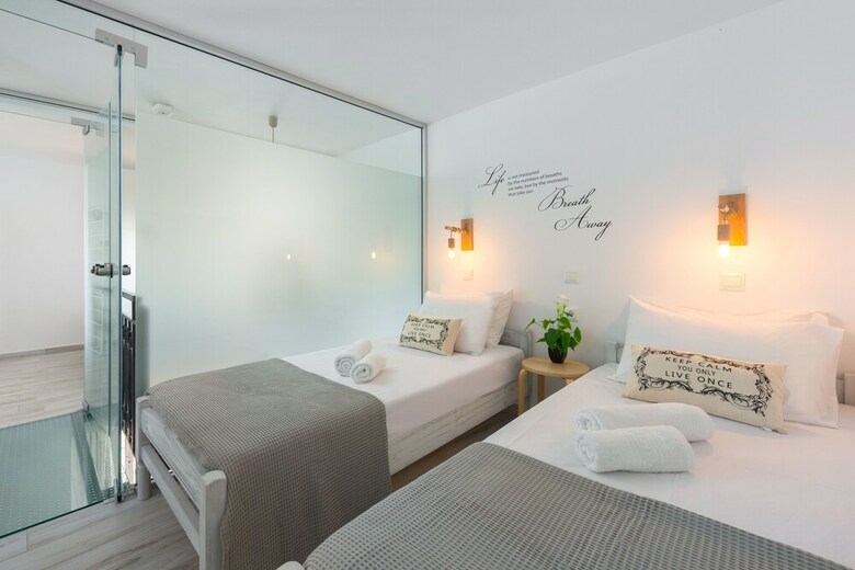 Aparthotel Pefkos View Suites & Maisonette