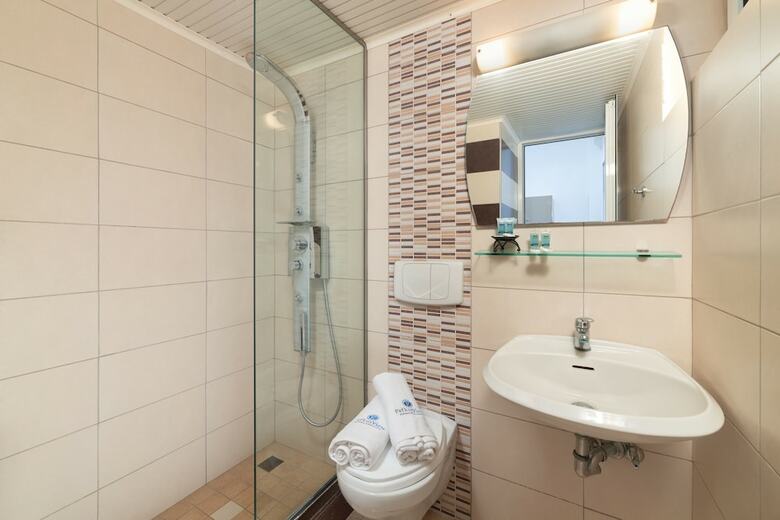 Aparthotel Pefkos View Suites & Maisonette