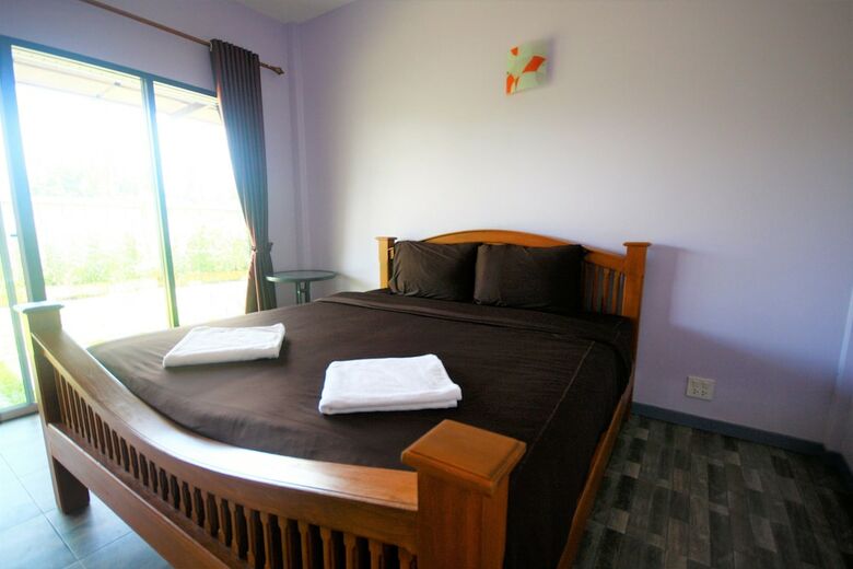 Hotel Wangthong Beach Resort