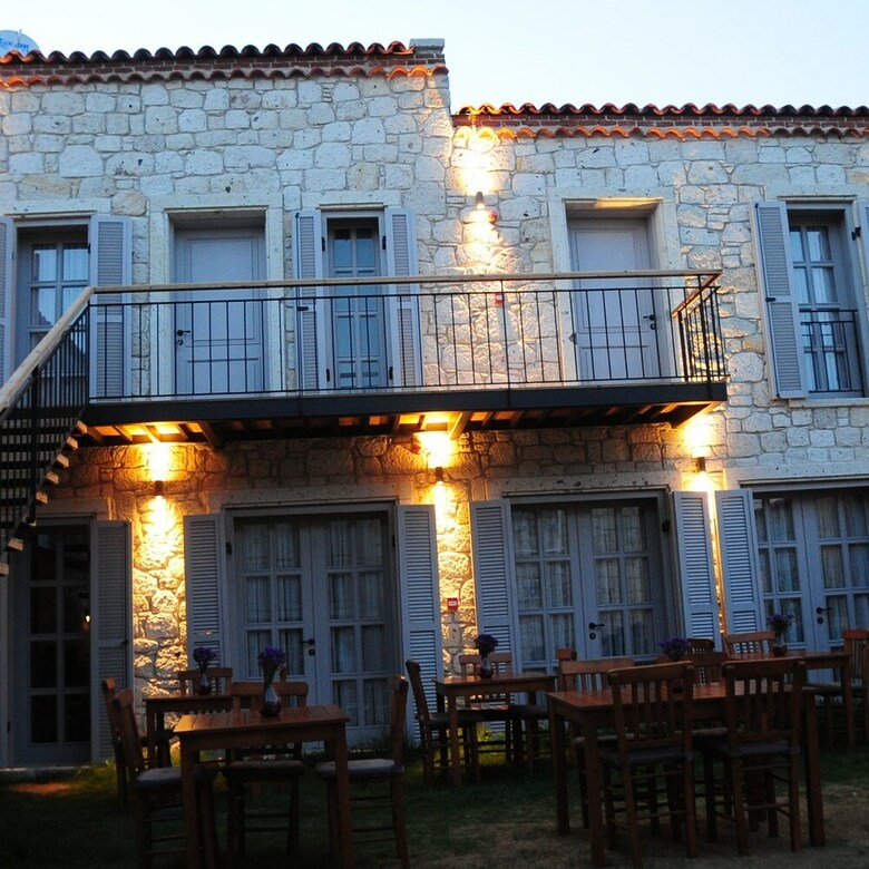 Hotel Alacati Cona Butik Otel