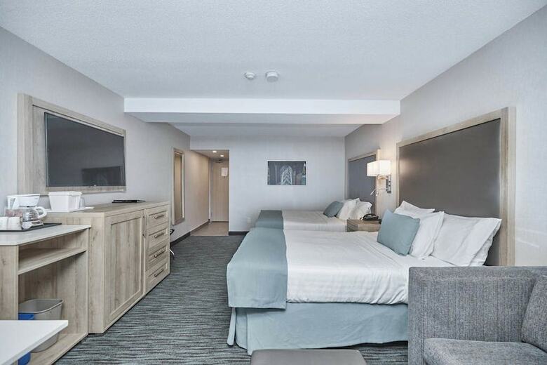 Vittoria Hotel And Suites