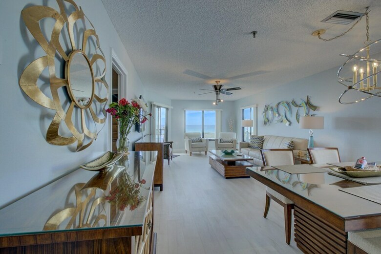 Beach Sands A 102 By Anna Maria