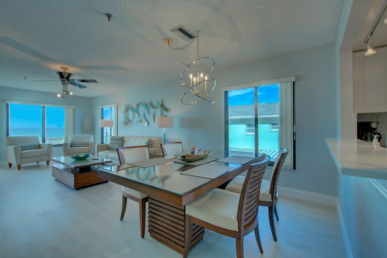 Beach Sands A 102 By Anna Maria