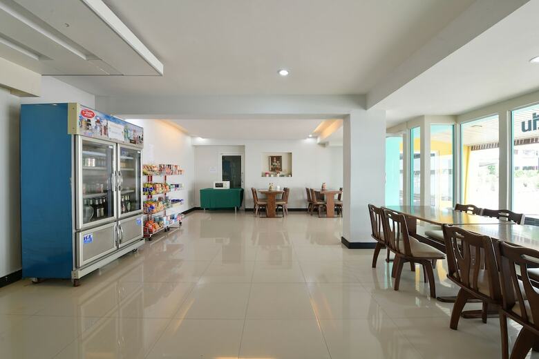 Oyo 290 Dd Residence Hotel