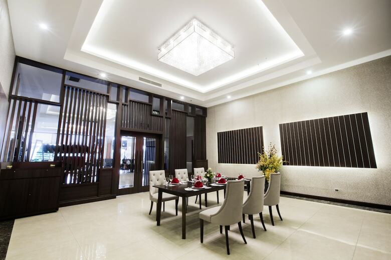M?ong Thanh Grand Hoang Mai Hotel