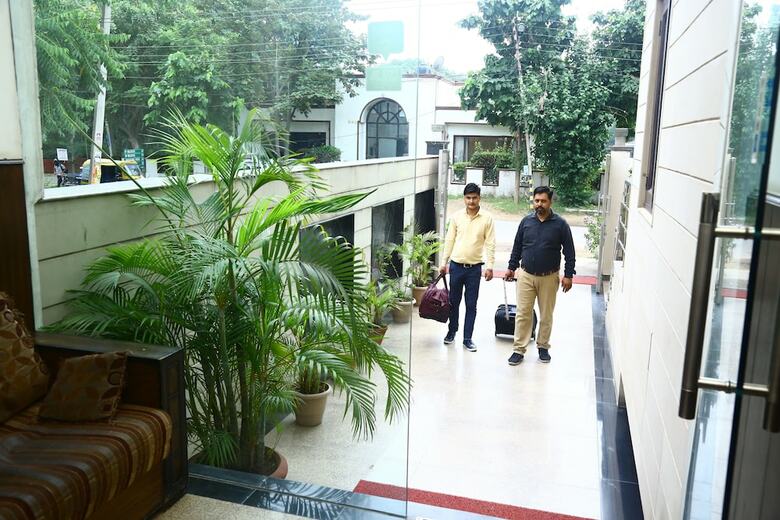 Hotel Smart Inn-1