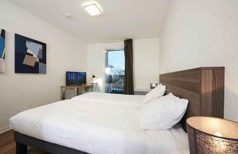 Residencia T�n�o Apparthotel Talence