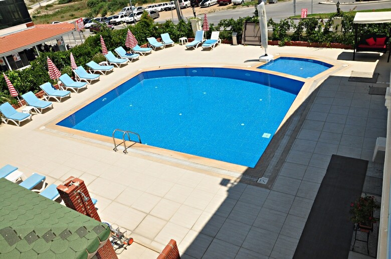 Ceren Family Suit Hotel
