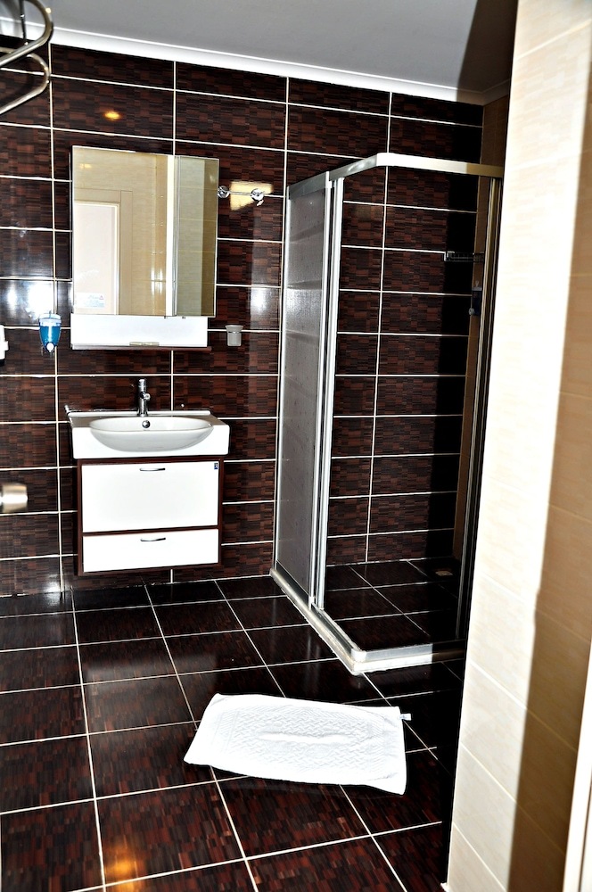 Ceren Family Suit Hotel