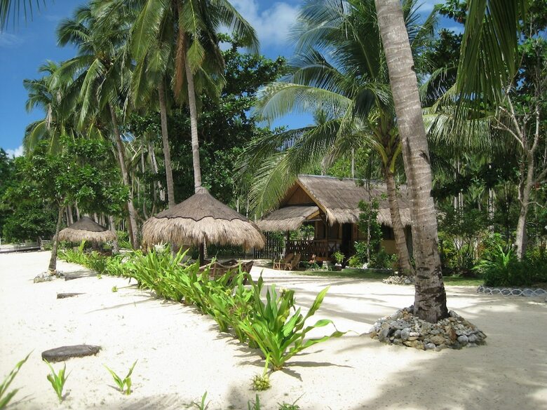 Hotel Las Cabanas Beach Resort