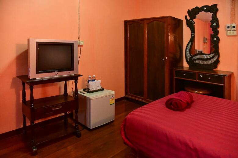 Hotel Ban Pak Montri Measot