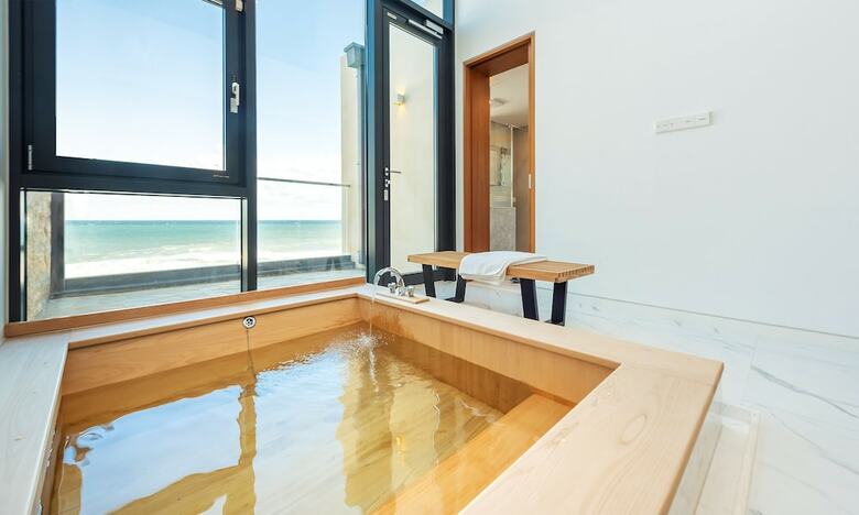 Hotel Havet Poolvilla & Resort