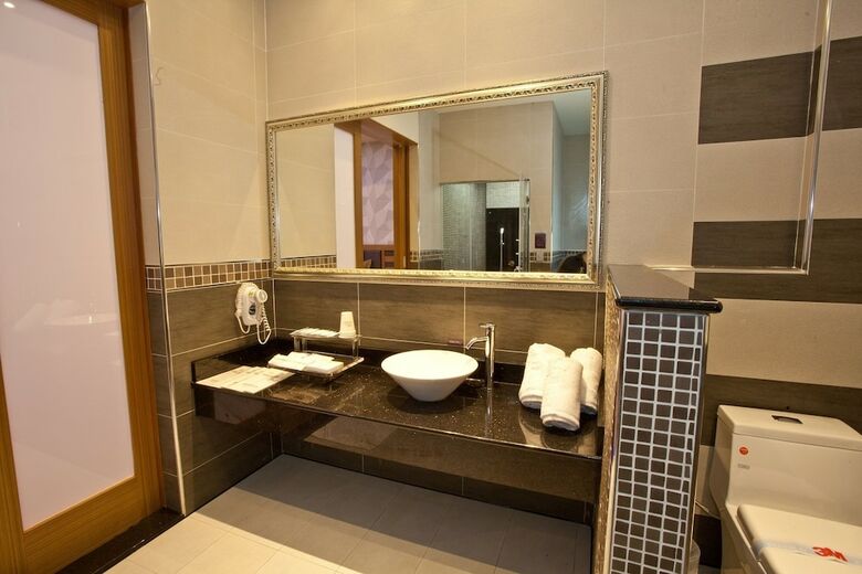 Wei Feng Exquisite Hotel Nanzi Branch
